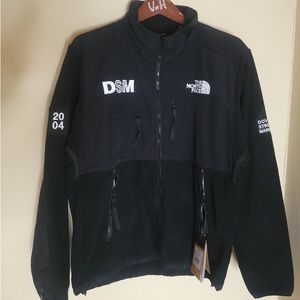 Dead stock New w Tags The North Face x Dover Street Market Coat